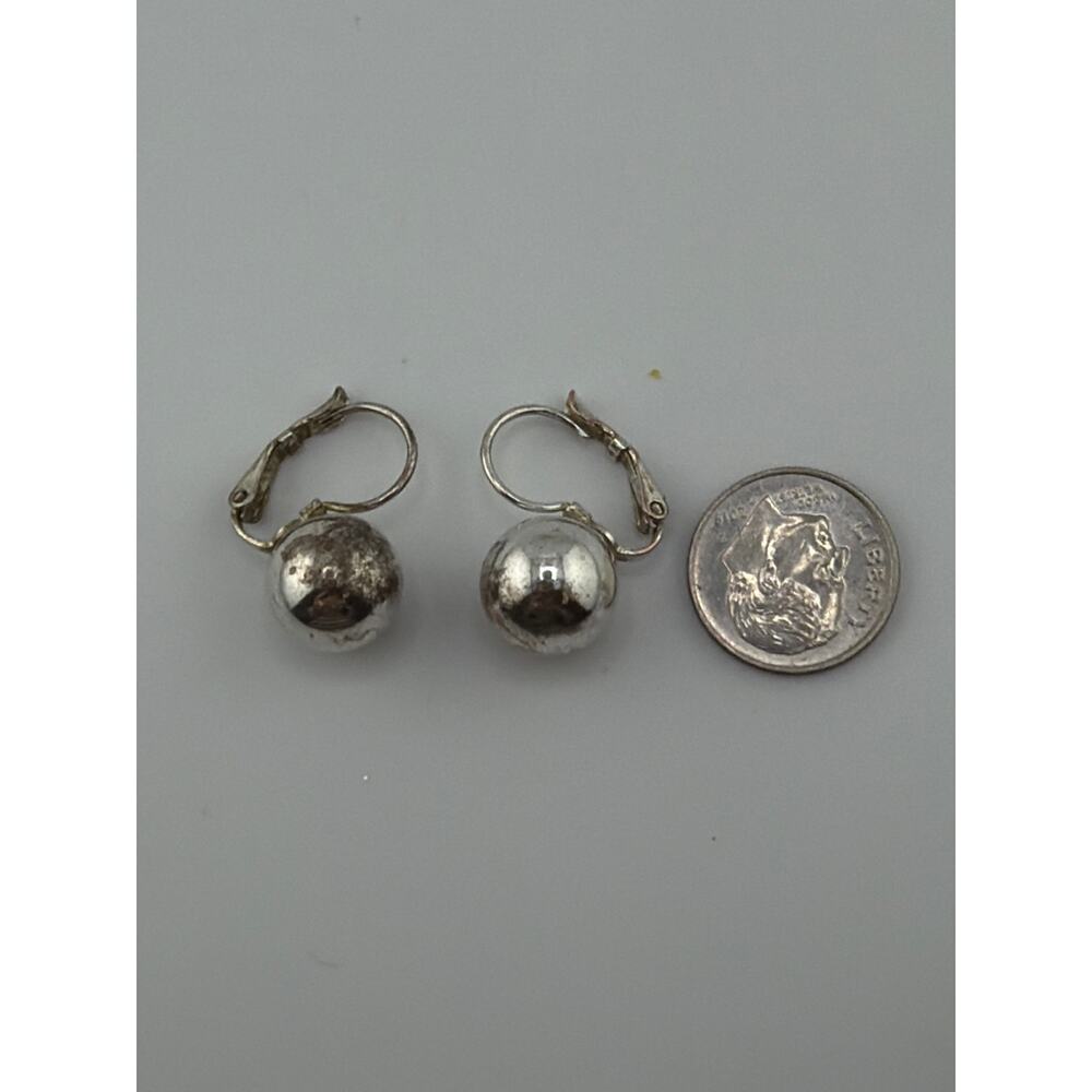 Vintage Sterling Silver Polished Sphere Leverback Earrings - Picture 4 of 4